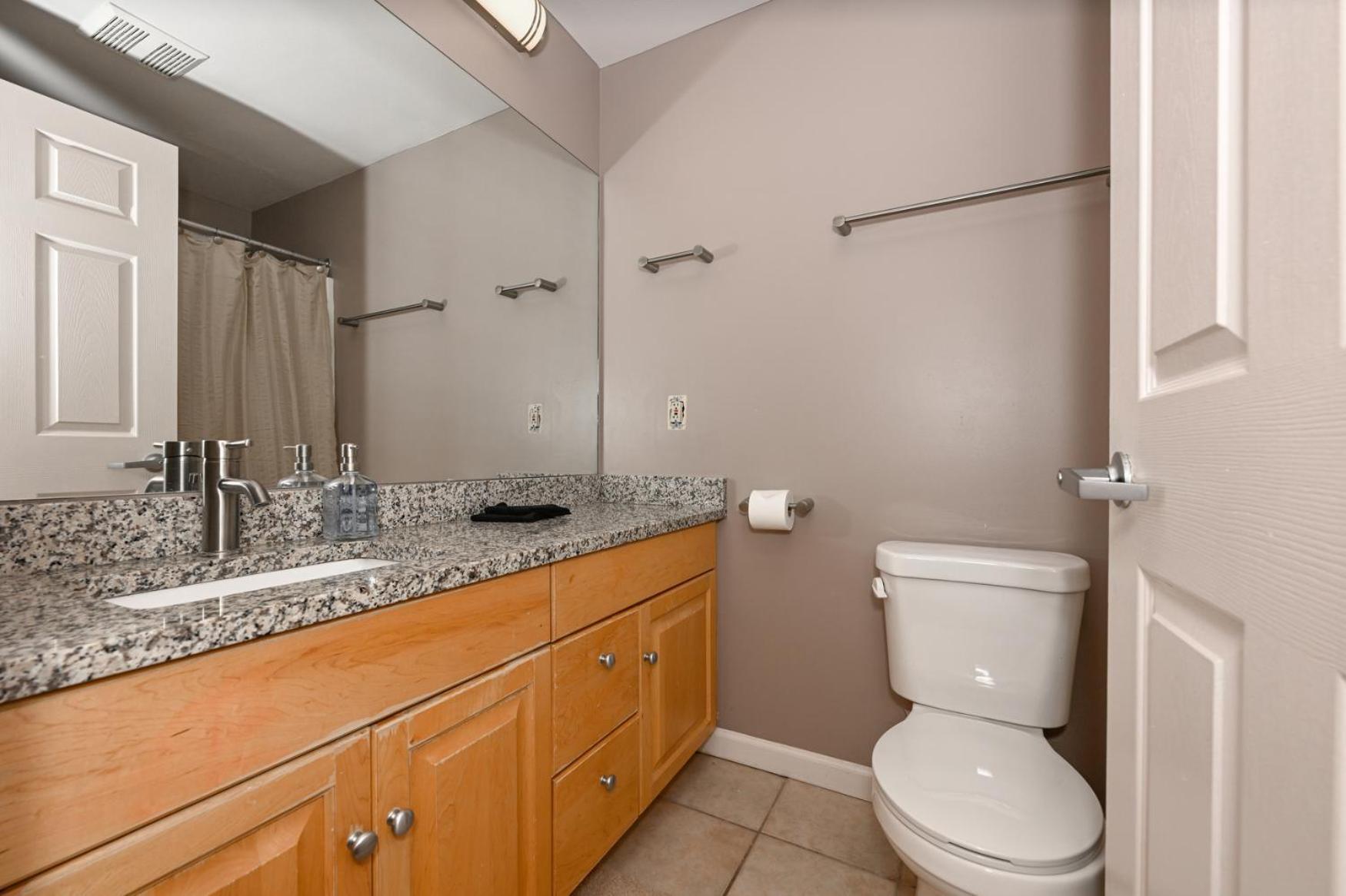 2 Bath Prkg+Gym+Sauna Perk Plaza +30 Day Cleveland Zewnętrze zdjęcie